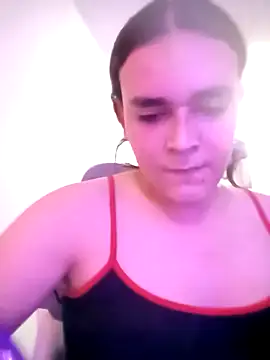 La-Gatiita-trans online show from October 15, 1:05 am