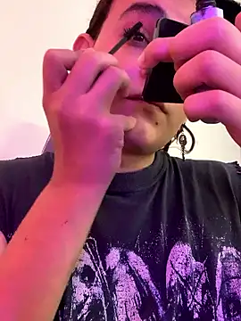 La-Gatiita-trans online show from October 19, 2:09 pm