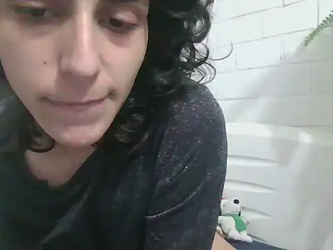 yvessblue online show from October 21, 1:09 am