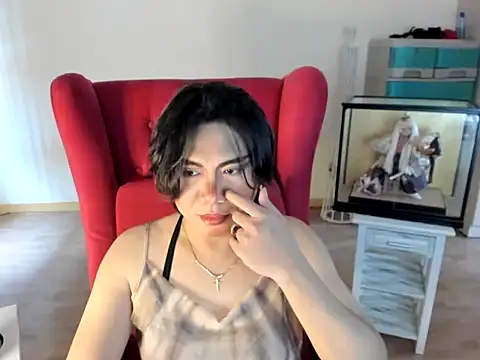 GoldenTs69 online show from November 29, 5:31 am