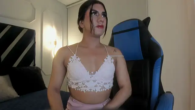 stefy bratz online show from February 19, 12:07 am