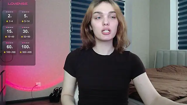 EmiliaRhodes online show from November 5, 10:09 pm