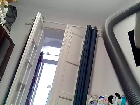 Eimy2025 online show from November 25, 11:34 am