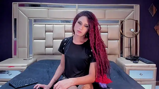 ChloeMendez online show from December 14, 8:04 pm