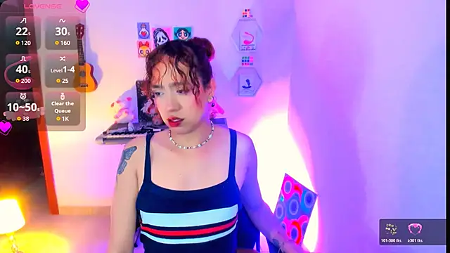 AdelineEsposito online show from February 14, 5:37 am