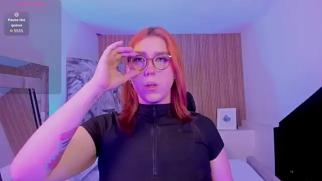 JanneBlossom  online show from December 16, 9:20 pm