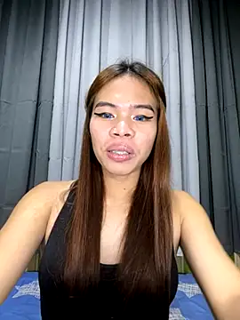 kierra fox online show from November 17, 2:39 pm