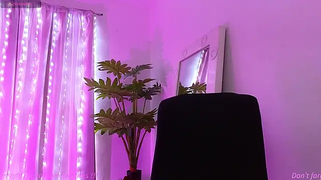 BabyLauritaa online show from March 2, 7:43 pm