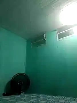 suellen32 online show from October 31, 6:16 pm