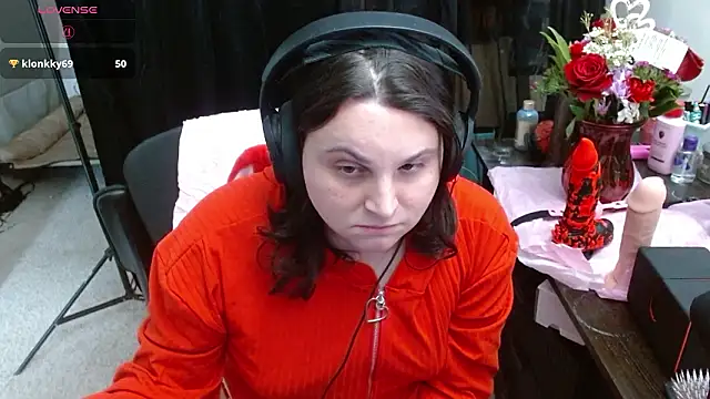 Salacious Sage online show from February 14, 11:55 pm