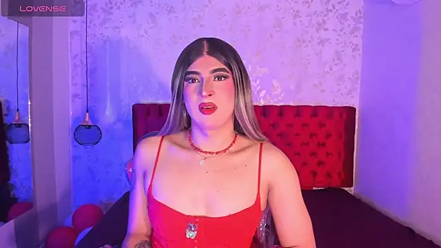 camii raux online show from February 21, 8:12 pm