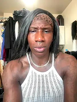 Motherbigbus online show from December 5, 8:37 pm