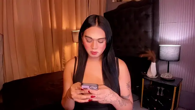 asianhugecockjulia online show from March 4, 3:05 pm