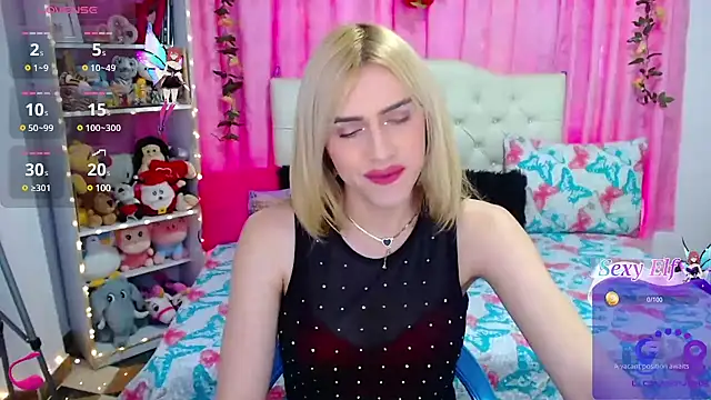 Snapshot of golden_girl01 chatting on January 25, 7:27 pm golden girl01 online show from January 25, 7:27 pm