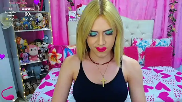 Snapshot of golden_girl01 chatting on September 25, 9:11 pm golden girl01 online show from September 25, 9:11 pm