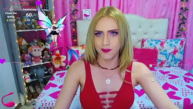 Snapshot of golden_girl01 chatting on October 4, 9:59 pm golden girl01 online show from October 4, 9:59 pm