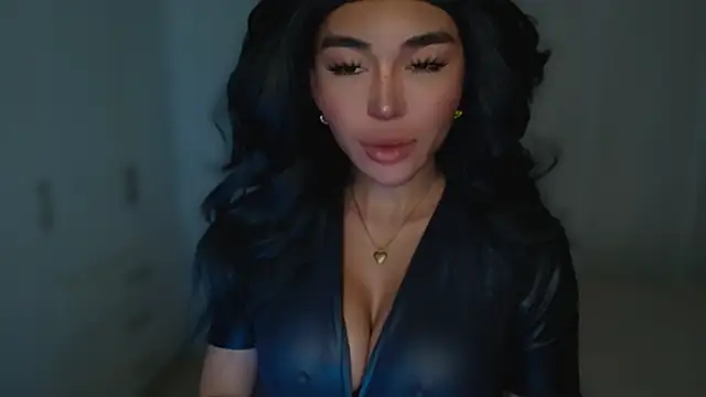 Snapshot of mxshemale_ladyboy chatting on February 15, 10:32 pm mxshemale ladyboy online show from February 15, 10:32 pm