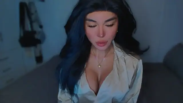 Snapshot of mxshemale_ladyboy chatting on March 14, 2:37 am mxshemale ladyboy online show from March 14, 2:37 am