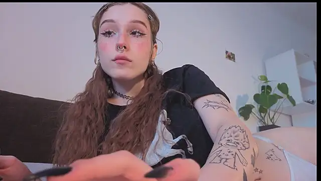 poli blink online show from March 4, 11:03 am