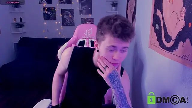 Tomas Norton online show from January 16, 10:35 am