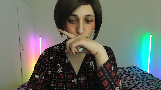 HoneyValentine online show from February 19, 8:59 pm