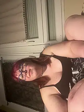 ProfaneHekate online show from February 4, 10:03 pm