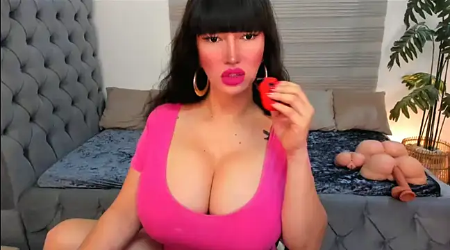 Snapshot of PlayfullMaria chatting on December 30, 1:14 pm PlayfullMaria online show from December 30, 1:14 pm