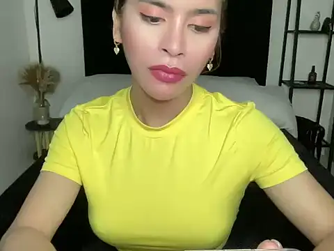 Snapshot of your_bianca69 chatting on September 16, 1:10 am your bianca69 online show from September 16, 1:10 am