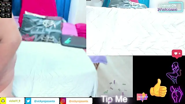 Snapshot of khloeHermaprodit3 chatting on September 23, 9:43 pm khloeHermaprodit3 online show from September 23, 9:43 pm