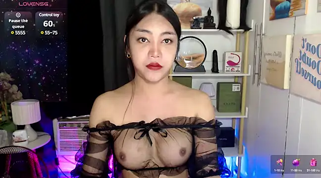 Snapshot of AsianMariaTs chatting on February 11, 11:54 am AsianMariaTs online show from February 11, 11:54 am