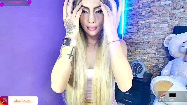 Snapshot of ale_lovee chatting on January 31, 4:25 am ale lovee online show from January 31, 4:25 am