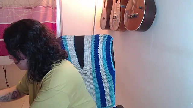 Smoke trip Alicia online show from October 19, 4:05 am