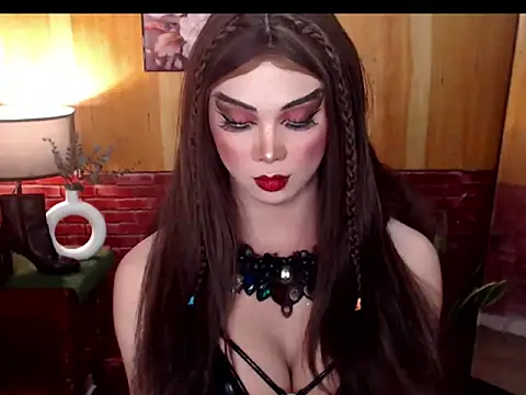 Snapshot of MagneticBeauty chatting on September 13, 4:46 pm MagneticBeauty online show from September 13, 4:46 pm