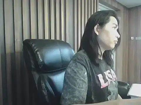 Snapshot of sara_kimoo chatting on January 9, 10:20 pm sara kimoo online show from January 9, 10:20 pm