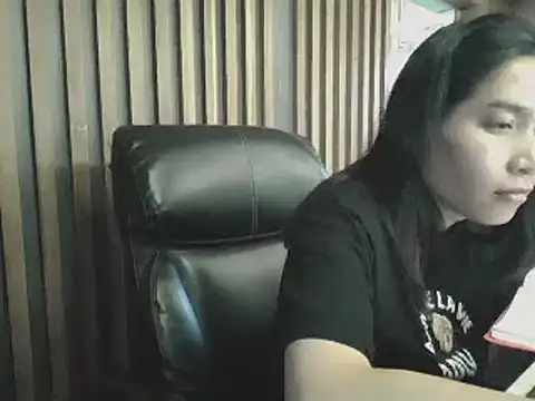 Snapshot of sara_kimoo chatting on March 19, 6:44 pm sara kimoo online show from March 19, 6:44 pm