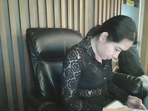 Snapshot of sara_kimoo chatting on October 8, 5:58 pm sara kimoo online show from October 8, 5:58 pm