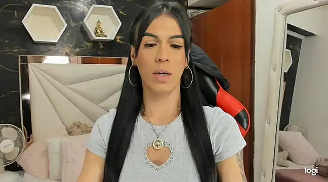 Snapshot of ximena_slut_21 chatting on December 26, 5:26 am ximena slut 21 online show from December 26, 5:26 am