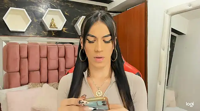 Snapshot of ximena_slut_21 chatting on January 12, 1:21 am ximena slut 21 online show from January 12, 1:21 am