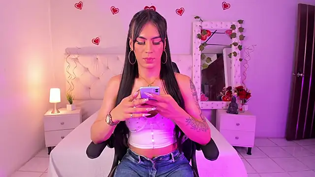 Snapshot of ximena_slut_21 chatting on February 22, 10:52 pm ximena slut 21 online show from February 22, 10:52 pm