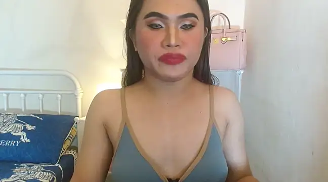 JustineBIGCUM online show from March 10, 8:17 am