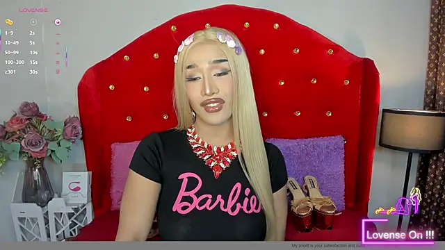 Snapshot of TranSEXUALDIVA chatting on September 25, 7:32 pm TranSEXUALDIVA online show from September 25, 7:32 pm