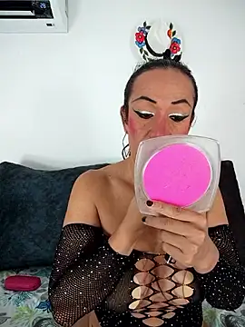 Snapshot of YOURSDEBORA chatting on September 19, 7:41 pm YOURSDEBORA online show from September 19, 7:41 pm