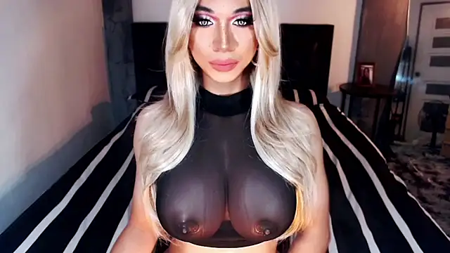 Snapshot of MassiveCockxMistress chatting on September 14, 2:54 pm MassiveCockxMistress online show from September 14, 2:54 pm