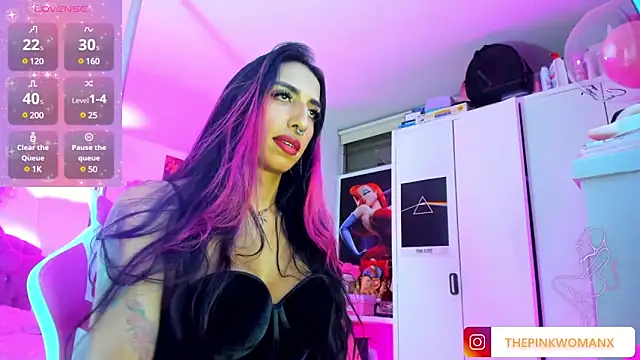 Snapshot of Theexoticgirl chatting on February 7, 11:13 pm Theexoticgirl online show from February 7, 11:13 pm