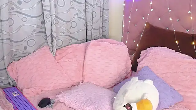 camy doll online show from February 8, 12:17 am