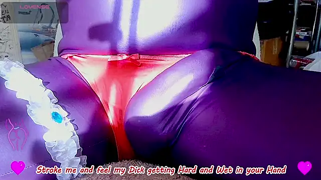 Snapshot of sexypenis75 chatting on February 27, 6:20 pm sexypenis75 online show from February 27, 6:20 pm