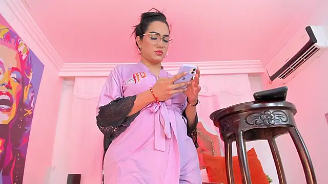 Snapshot of KATALINA_HOT_TS chatting on September 15, 1:05 pm KATALINA HOT TS online show from September 15, 1:05 pm