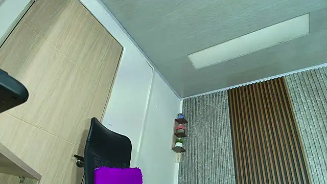 Snapshot of SARA_TS_FOX chatting on October 8, 9:16 pm SARA TS FOX online show from October 8, 9:16 pm
