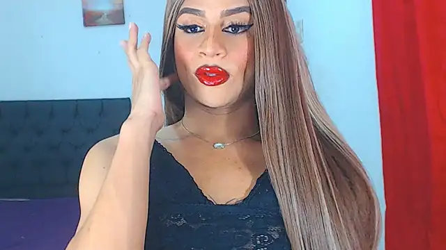 Snapshot of Valenntyna chatting on January 16, 1:37 am Valenntyna online show from January 16, 1:37 am