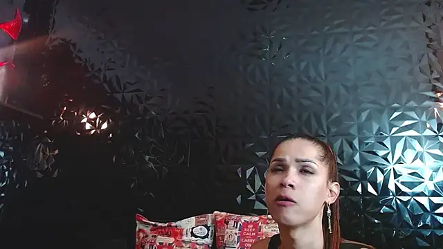 Snapshot of PINK__LOLA1 chatting on December 24, 9:55 pm PINK LOLA1 online show from December 24, 9:55 pm
